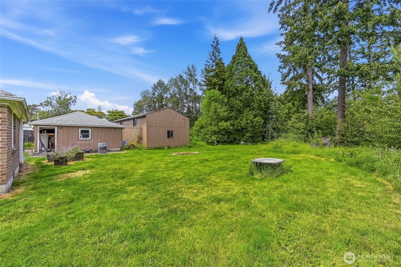 1805 80th Street E photo 36