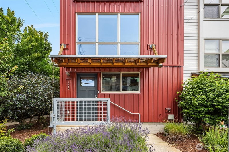 1730 SW Barton Street photo 1