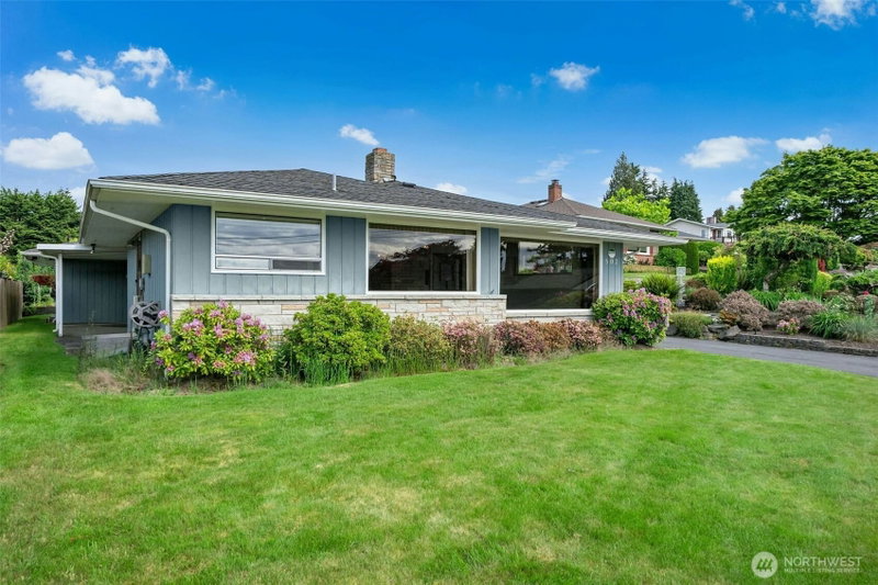 507 View Ridge Drive photo 1
