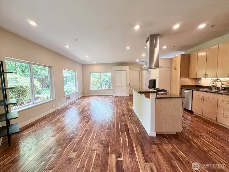 10021 7th Avenue NW #E photo 2
