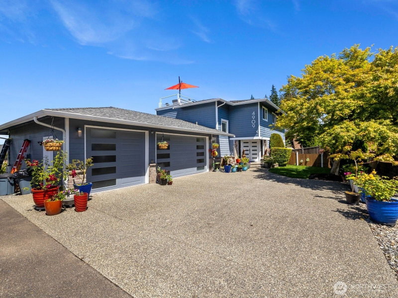 4909 Chinook Drive photo 2
