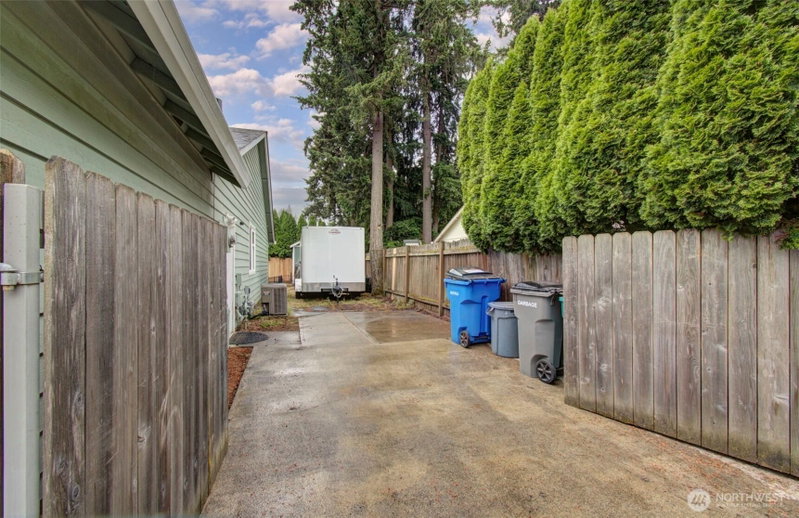 10411 NE 94th Street photo 27