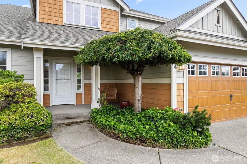 394 25th Avenue photo 2