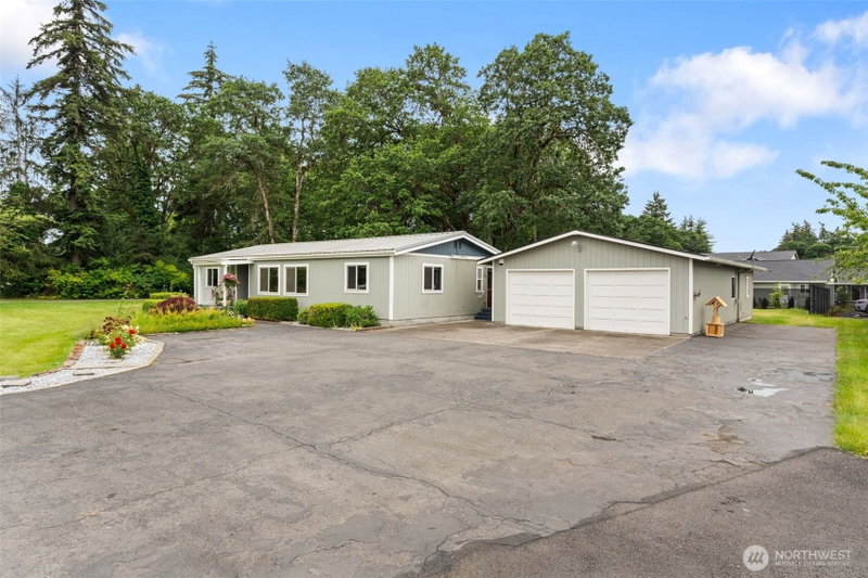 2999 Harrison Avenue photo 1