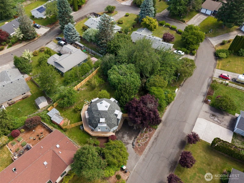 5121 Viewridge Drive SE photo 2