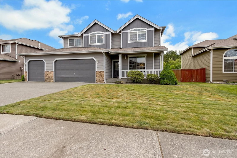 1522 Daffodil Avenue NE photo 33