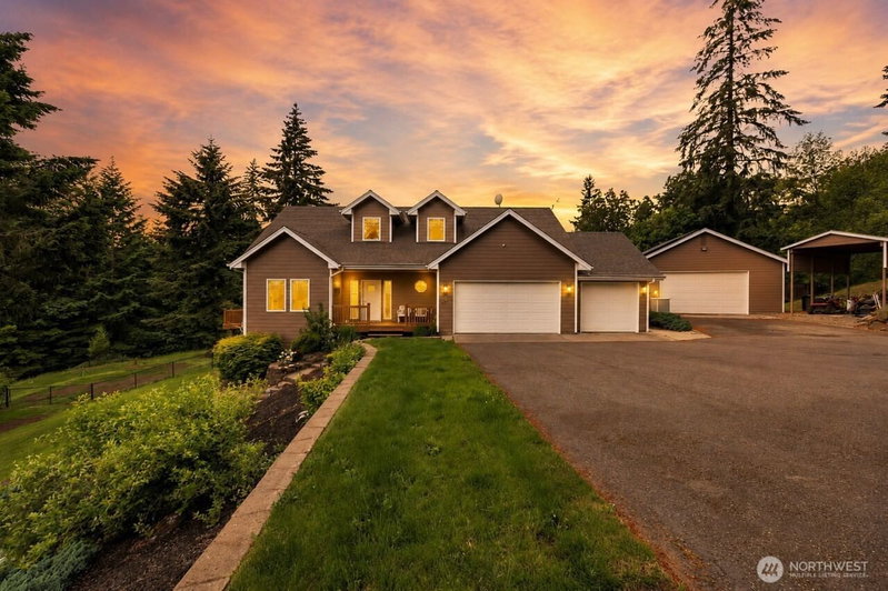 166 Riverscape Road photo 1