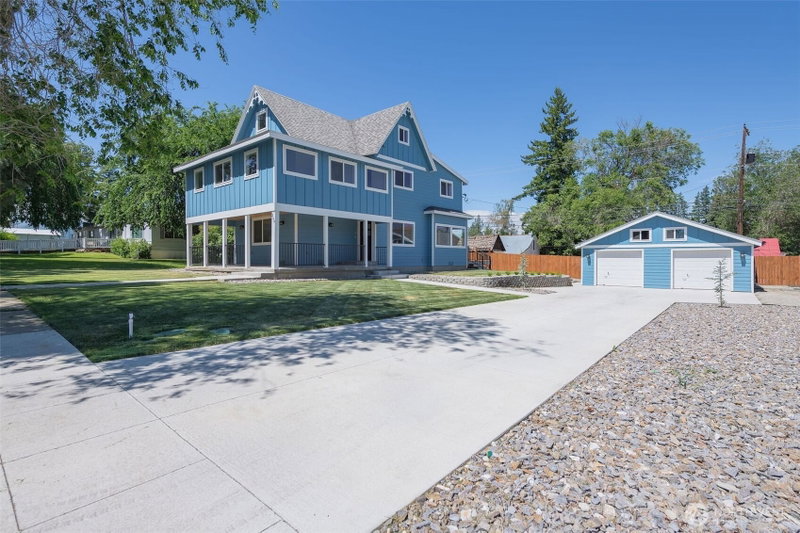 209 W Ash Street photo 1