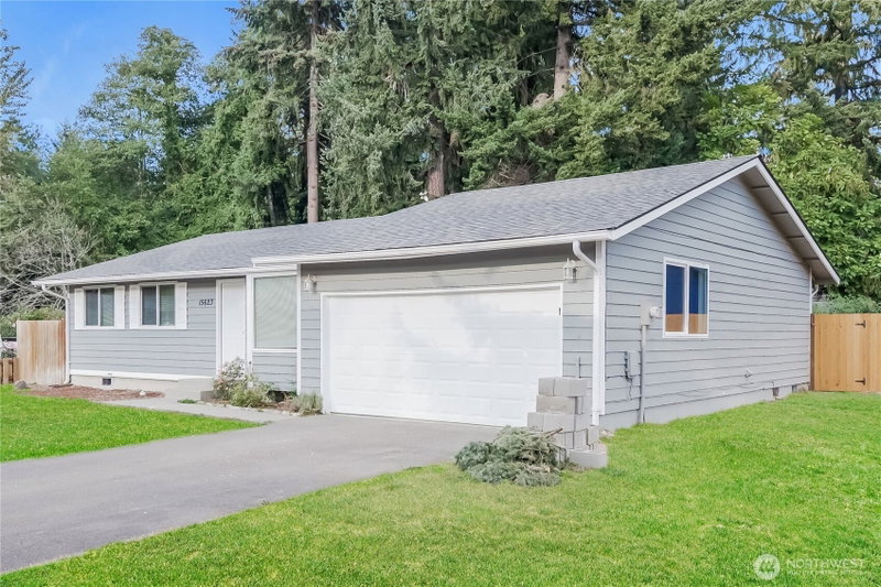 15623 90TH AVENUE Court E photo 2