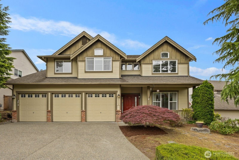 5529 Elizabeth Loop SE photo 40