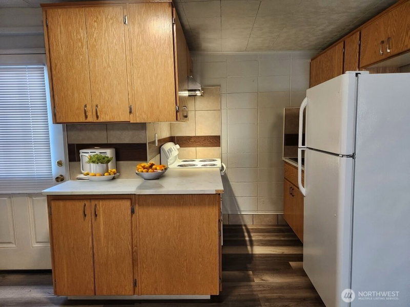 124 W Shoshone Street photo 9