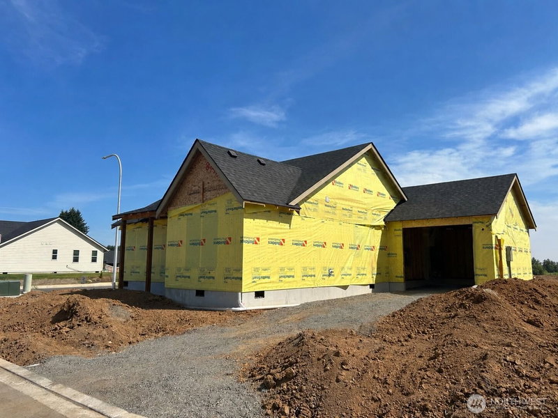 268 Eminence Avenue photo 1