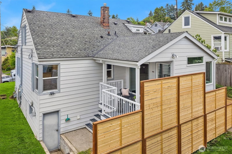 347 NW 52nd Street photo 2