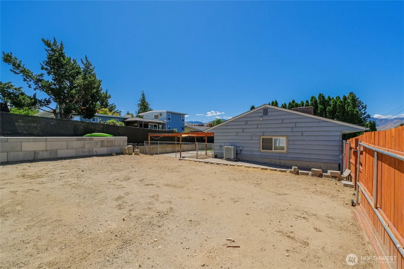 546 Rolfs Court photo 35