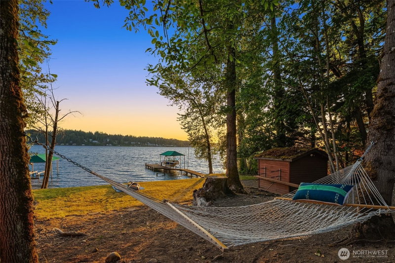 23 YURT E Lake Sammamish Parkway NE photo 26