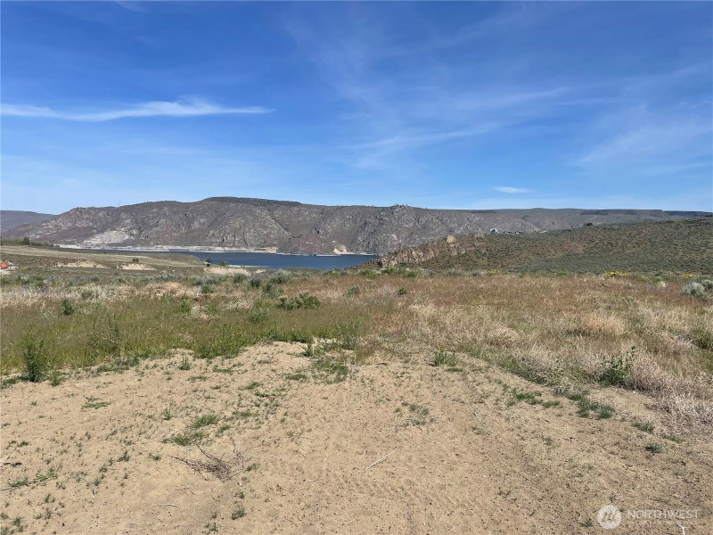 4 XXX HWY 174 photo 1