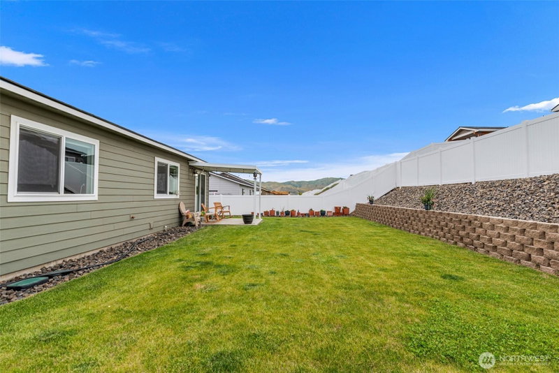 2471 SE 3rd Street photo 31