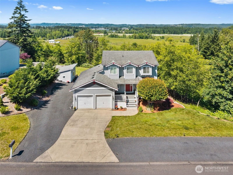 210 Mitchell Lane NE photo 2