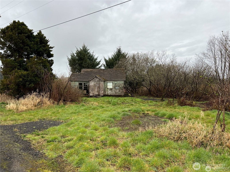 2361 Evergreen Park Road photo 1
