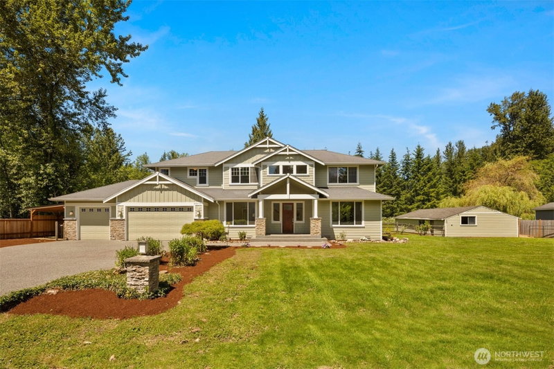 22272 NE Woodinville-Duvall Road photo 2