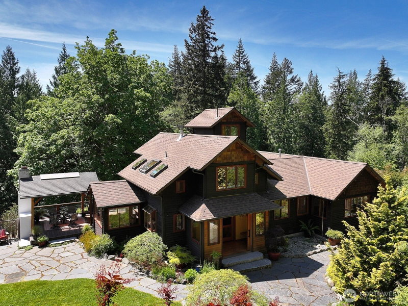 3792 Campbell Road photo 2