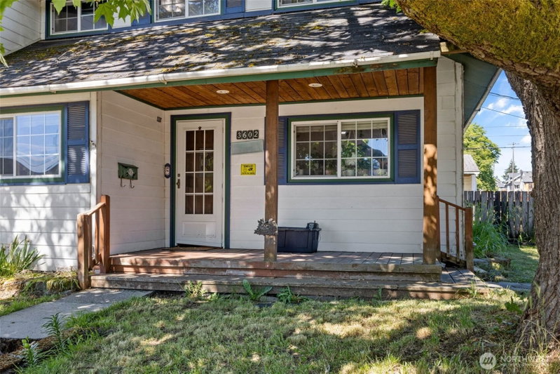 3602 E K Street photo 2