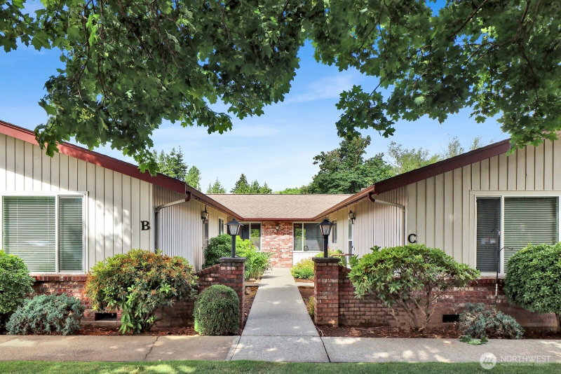 508 Forest Circle #4C photo 2
