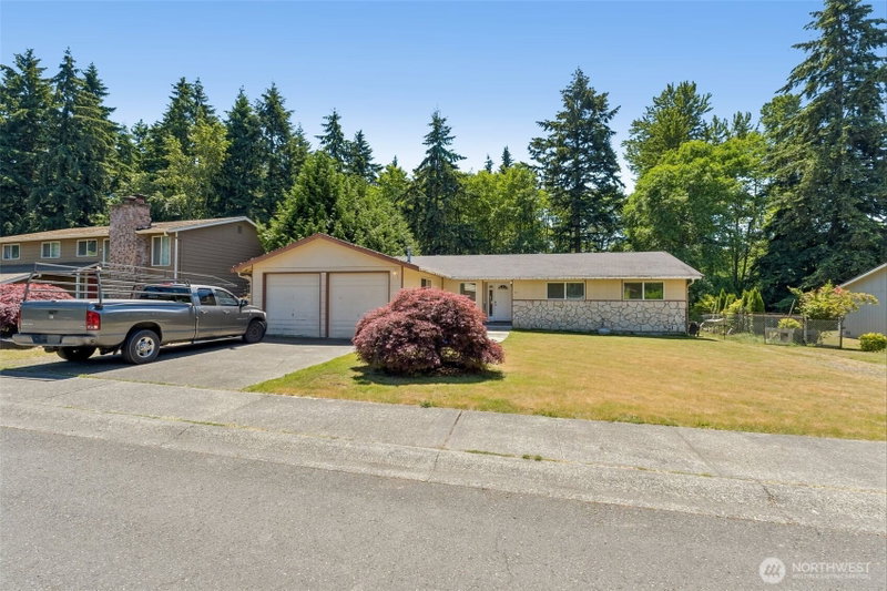 521 SW 317th Place photo 2
