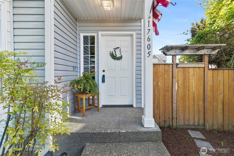 17605 111th Street Ct E photo 2