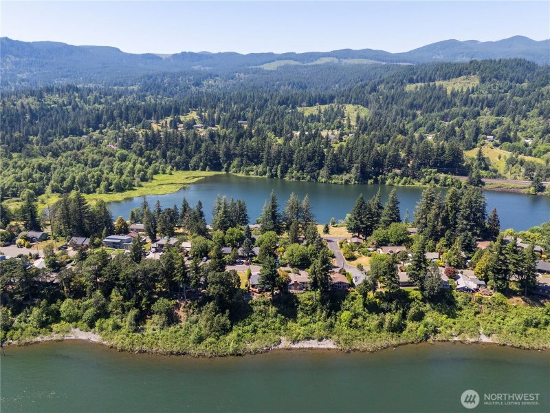 632 Skamania Landing Road photo 1