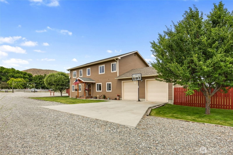12 S Kirkpatrick Road photo 2