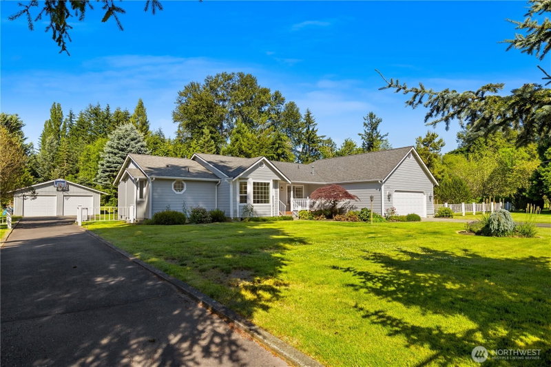 11110 Kuhlman Road SE photo 2