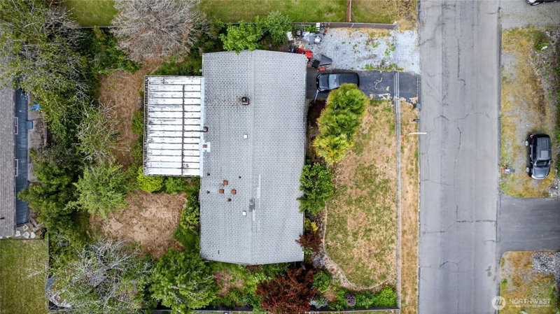 925 139th Street E photo 26