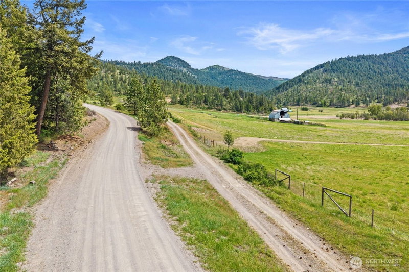 311 X Old Baldy Road #B photo 2