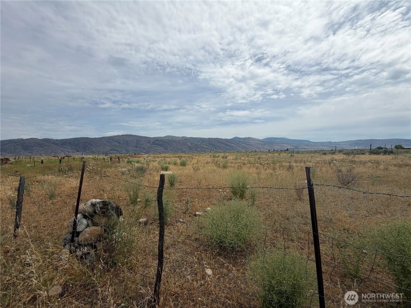 152 Green Acres Road photo 2