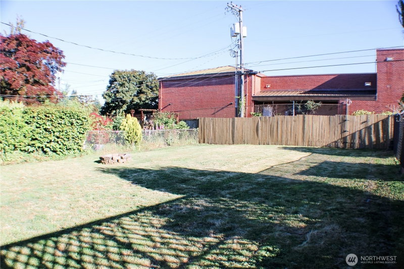 228 S 55th Street photo 31