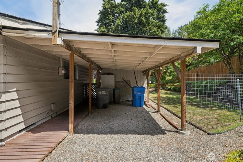 4201 7th Street SW photo 2