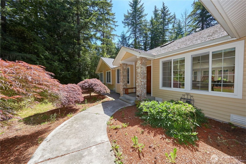3903 NW Martha Lane photo 1