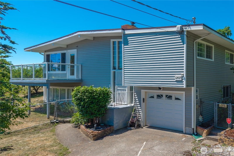 12017 64th Avenue S photo 39