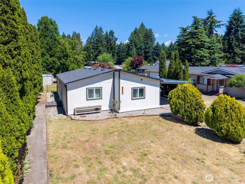 6652 5th Way SE photo 1