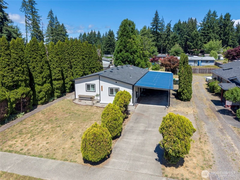 6652 5th Way SE photo 2