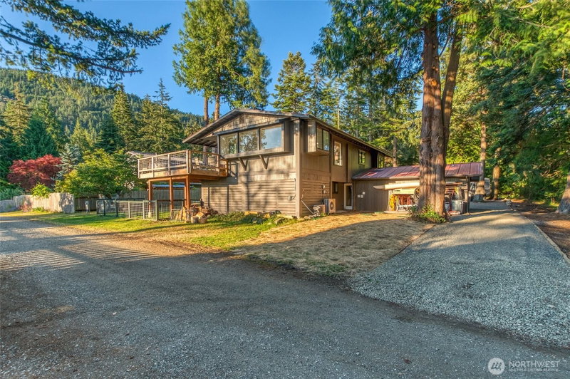 617 Buckhorn Road photo 40