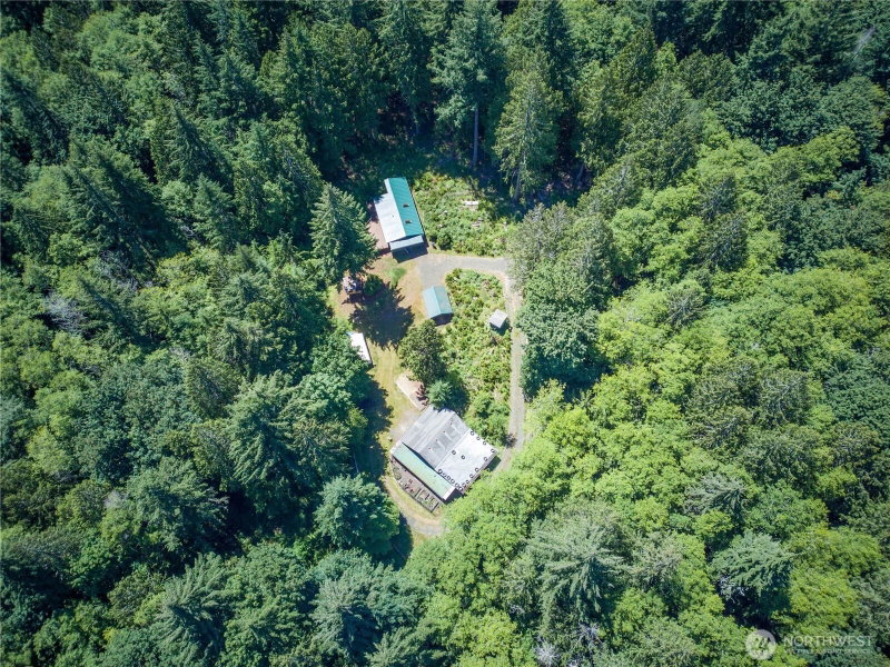 1671 E Sunset Hill Road photo 37
