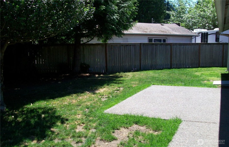 5004 22nd Avenue SE photo 8