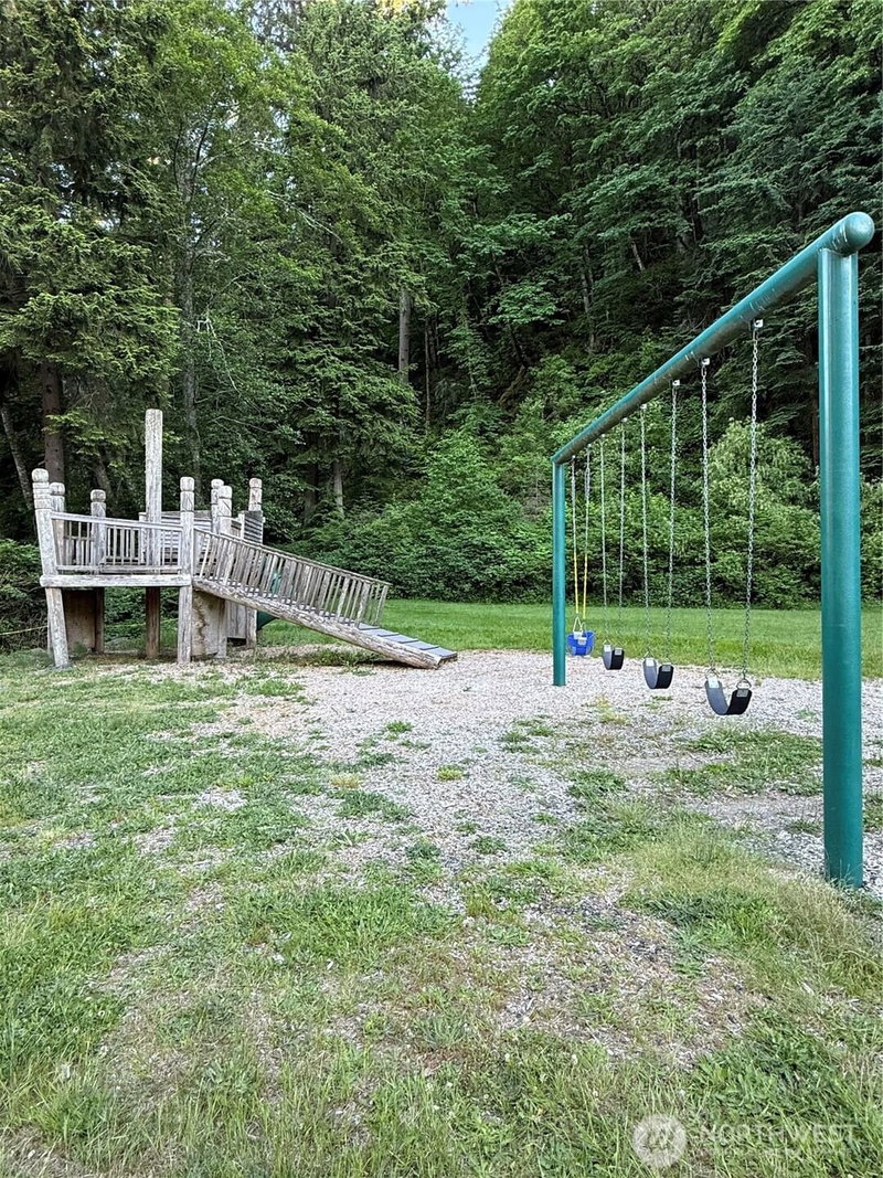 2959 Dogwood Terrace photo 21