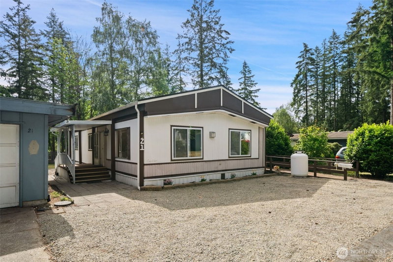6521 SE Mile Hill Drive #21 photo 2