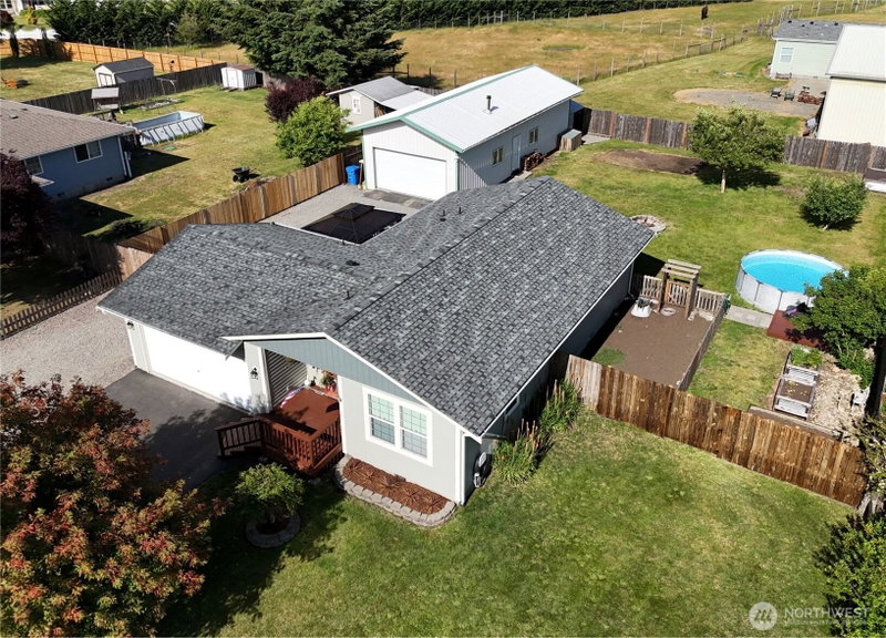 17930 Iris Place SW photo 1