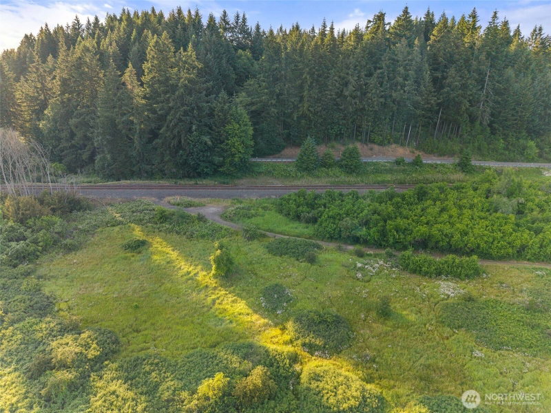 0 64143301300 Lot photo 16