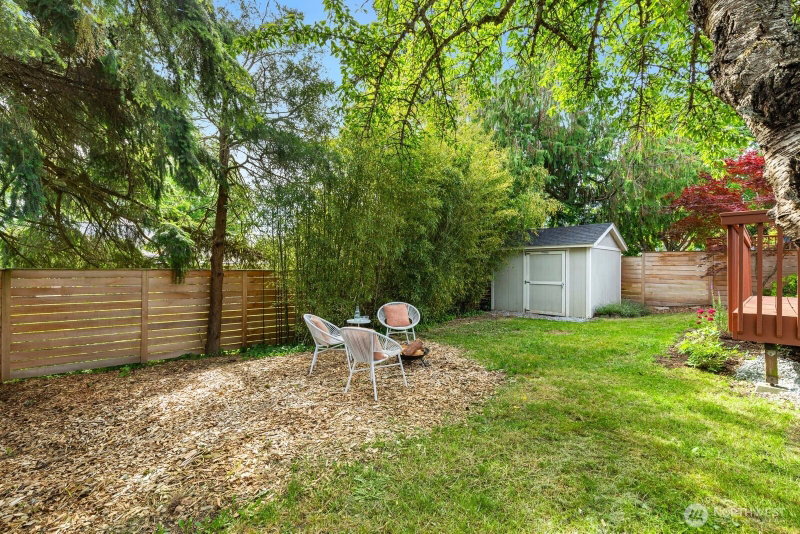 9348 32nd Avenue SW photo 25
