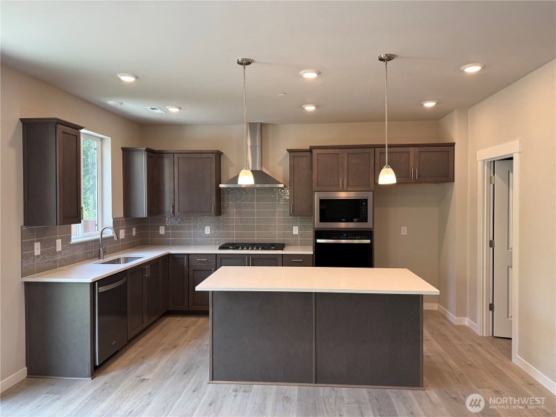 3804 98th Avenue Ct E #6 photo 2
